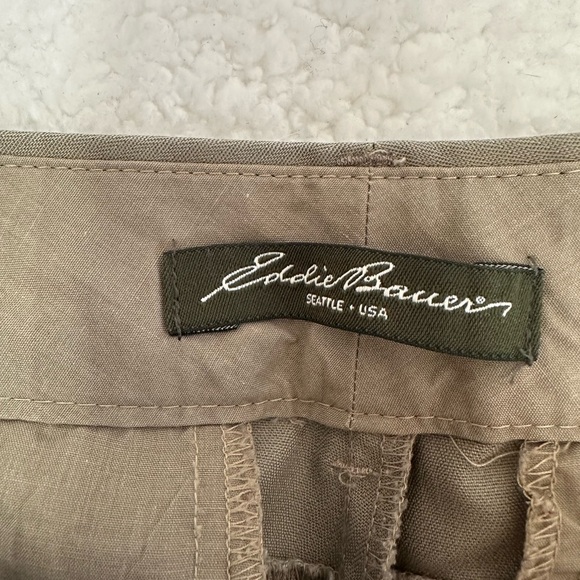 Women’s Eddie Bauer Mercer Fit wrinkle resistant pants. Size 2. - Picture 8 of 11